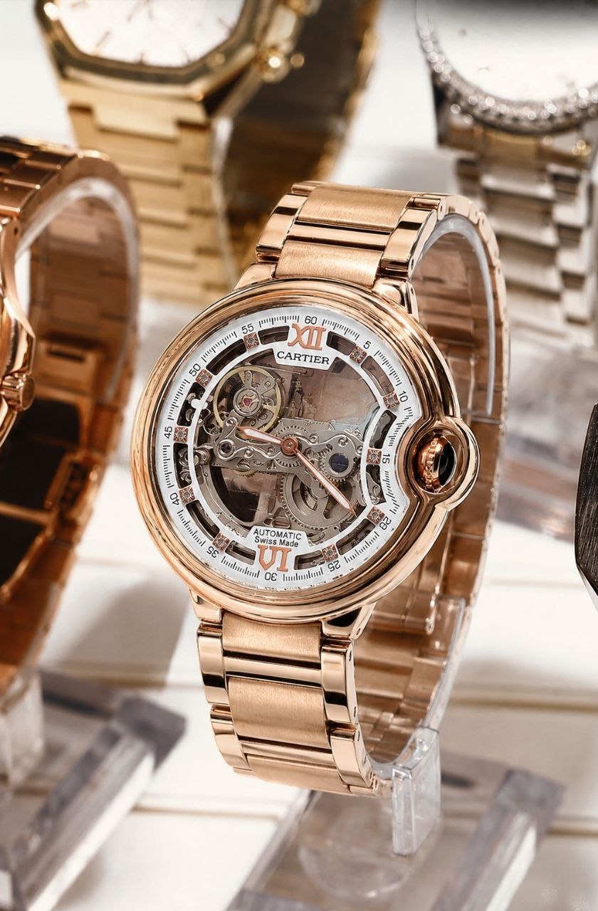 ساعت مچی ☑️CARTER   Ballon Bleu  ⌚️new collection        ⌚️ کارتیه اتوماتیک؛ ترکیب اصالت و زیبایی وقتی ظرافت با قدرت موتور اتوماتیک کنار هم قرار می‌گیرن، نتیجه میشه این شاهکار خاص. ✨  ✔️ موتور اتوماتیک (بدون نیاز به باتری) ✔️ صفحه اسکلتون جذاب با نمایش عملکرد موتور ✔️ بدنه و بند استیل با کیفیت ✔️ مناسب استایل رسمی و روزمره ✔️موتور ژاپن  ✔️قفل پروانه اب   🔥 موجودی محدود