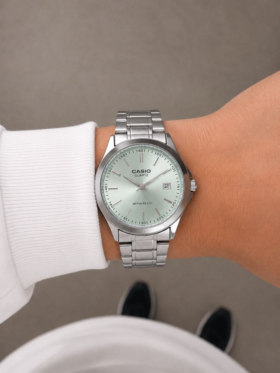 ساعت مچی مردانه ☑️CASIO    مردونه  پرطرفدار کاسیو  ✅ مونتاژ با کیفیت بالاتر(پریمیوم)   قفل کلیپسی دارای روز شمار  صفحه سبزسیلور مقاوم دربرابر آب  بند استیل موتور کوارتز