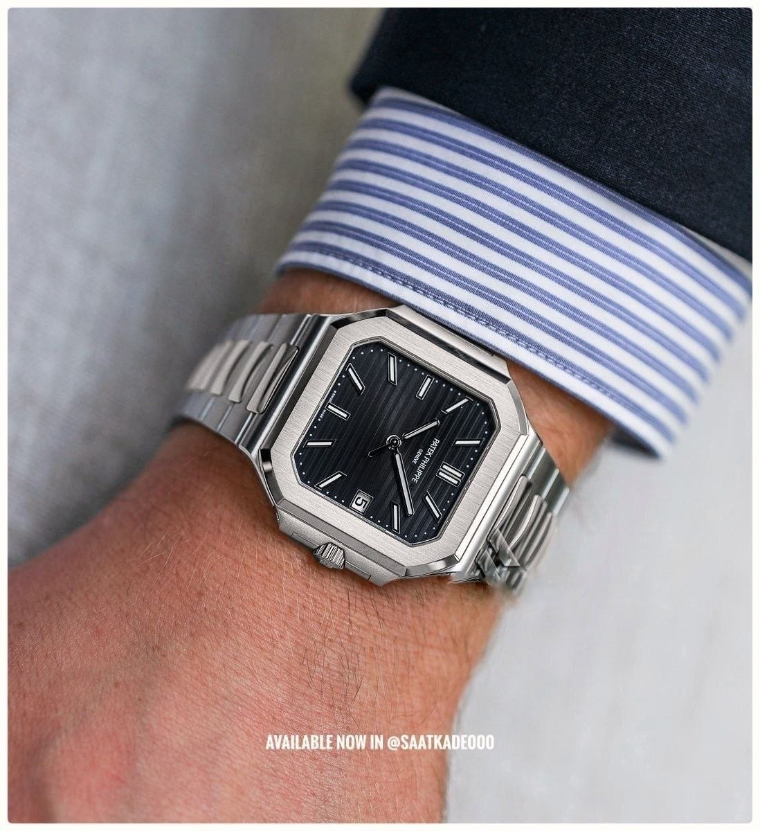 ساعت مچی مردانه vip   Patek philippe  Model: Cubitus For Men  پتک‌فیلیپ طرح جدید برای آقایان  موتور شرکتی گرید A++ دارای روزشمار قاب پشت و بند استیل اندیس وعقربه شب نما حک لوگو بر روی دسته‌موتور شیشه کریستال سافایر قفل استیل فشاری اصلی  ضدآب 3Atm