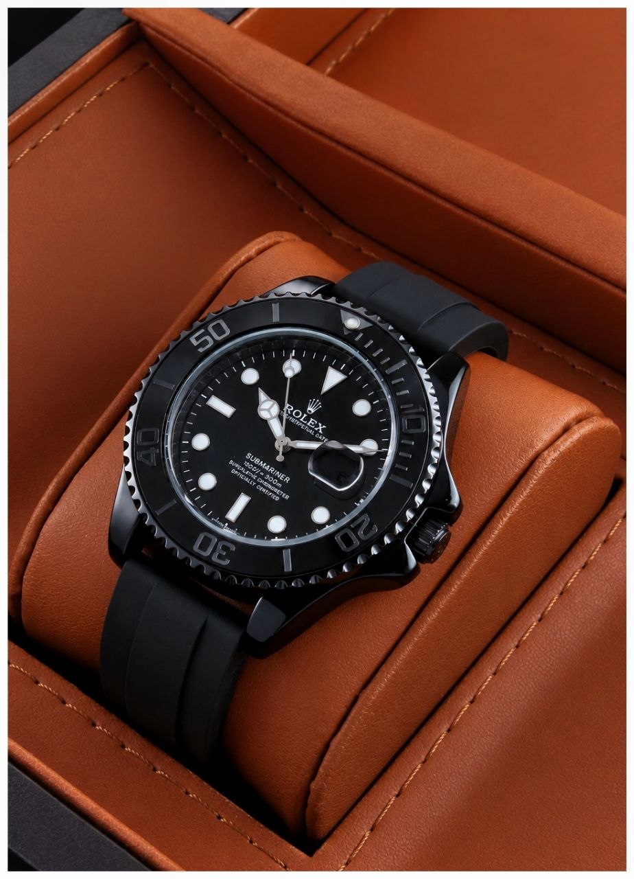 ساعت مچی مردانه Rolex Yacht Master For Men   ❌ساعت "رولکس/یاخ‌مستر"   برای آقایان   موتور شرکتی گرید A++ دارای روزشمار ایام ماه شیشه کریستال تلسکوپی بند Pu حک برجسته اصلی ضدحساسیت قفل استیل پروانه‌ای حک برجسته ضدآب 3Atm  ارسال به همراه: جعبه چوبی و یک باتری اضافی